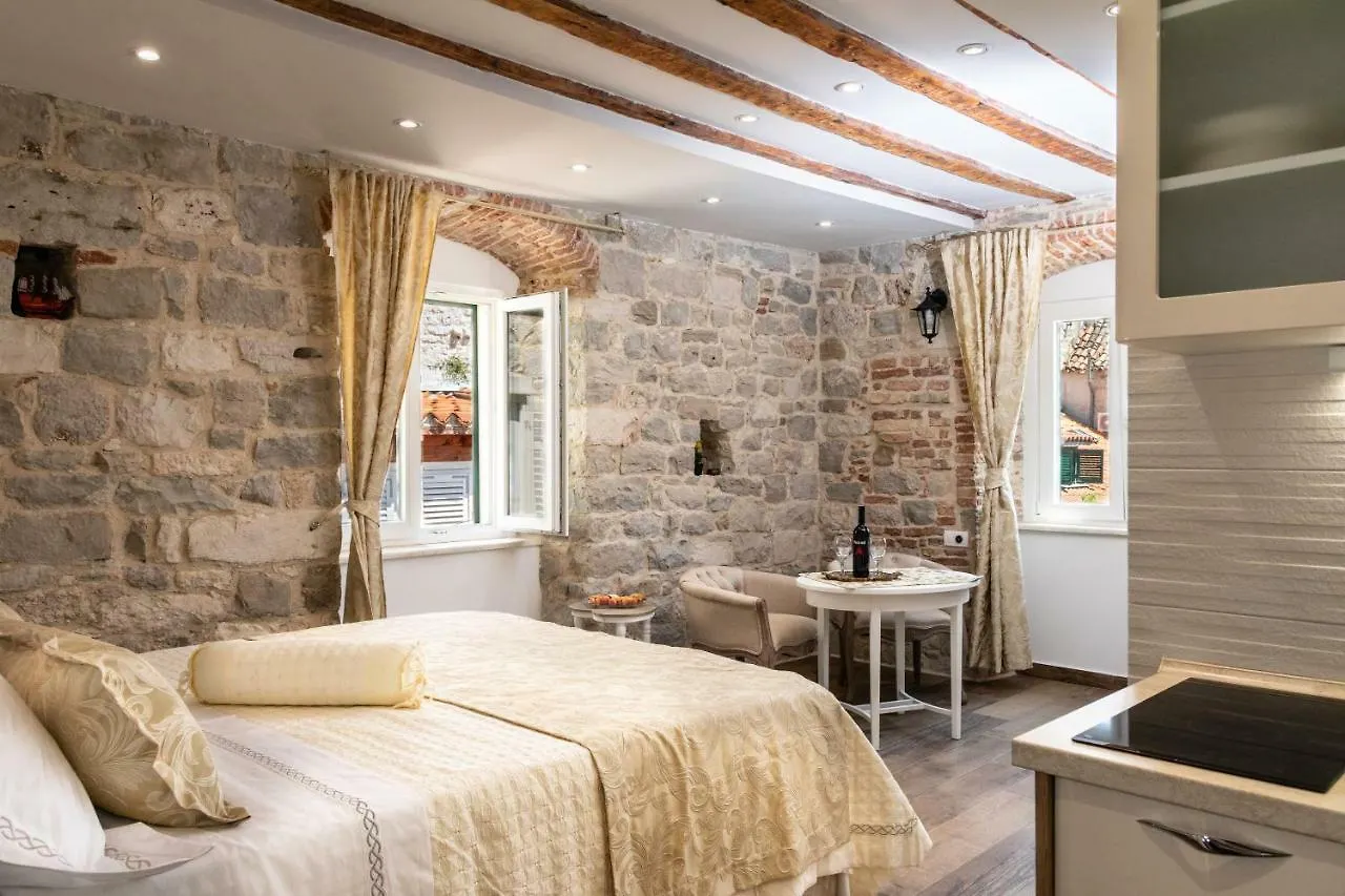 Studio Amore In Diocletian Palace Split