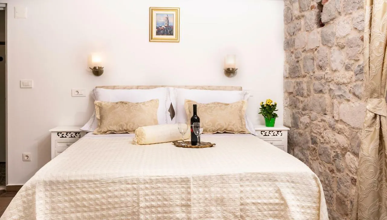 Studio Amore In Diocletian Palace Split Appartement